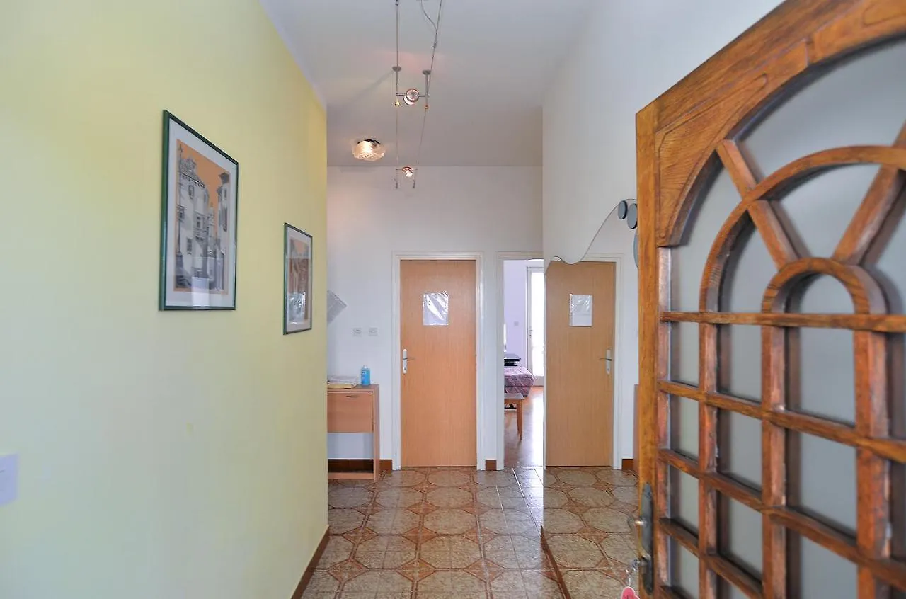 Apartments Jadranka 612 Rabac