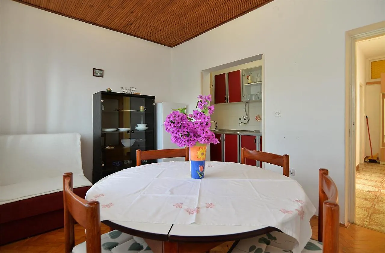 Apartments Jadranka 612 Rabac