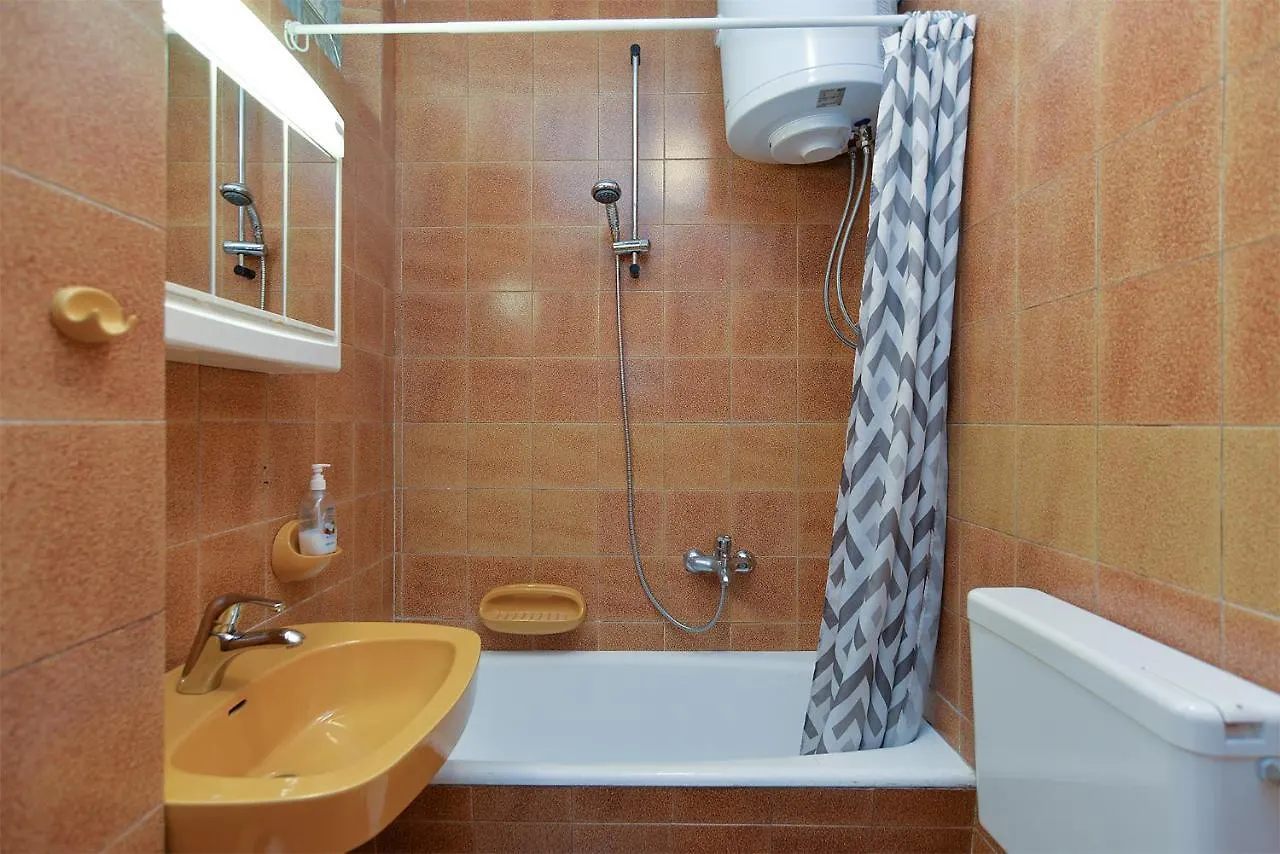 Apartments Jadranka 612 Rabac 0*,  Croatia