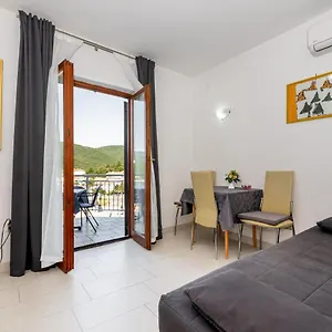 Kos Apartment